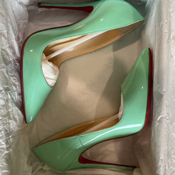 Never Used- Christian Louboutin So Kate Mint 120mm - Picture 7 of 15
